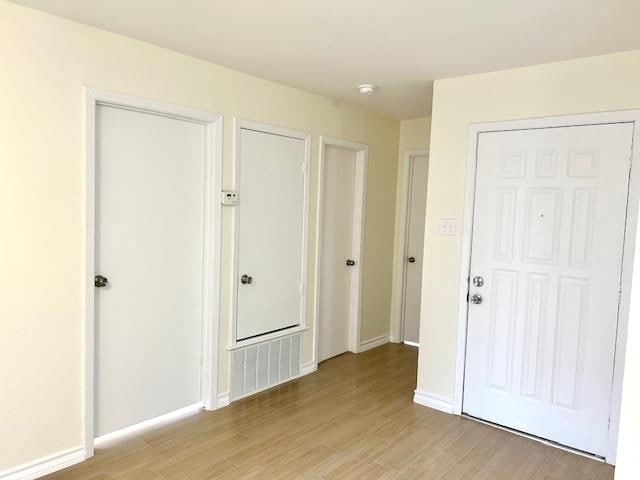 Building Photo - 100 Hillside Rd