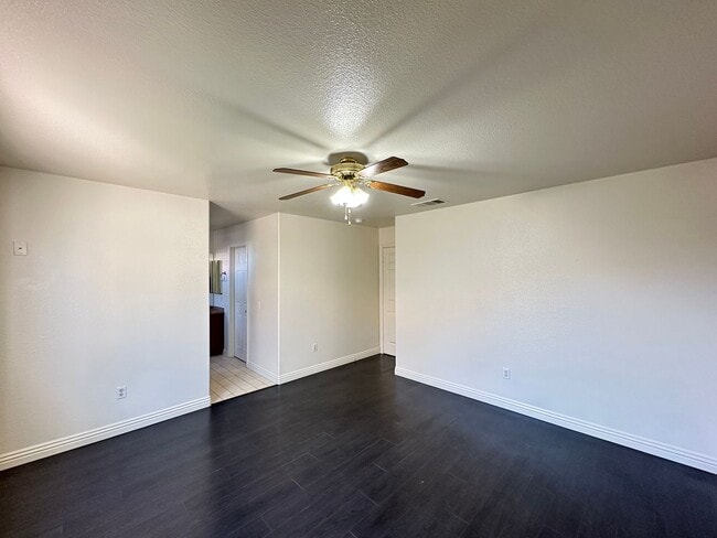 Building Photo - TIMBER CREEK