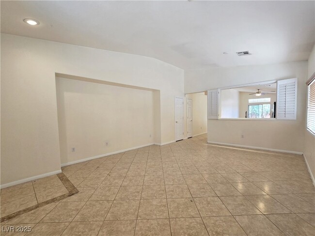 Building Photo - 9726 Tomorrow Ct