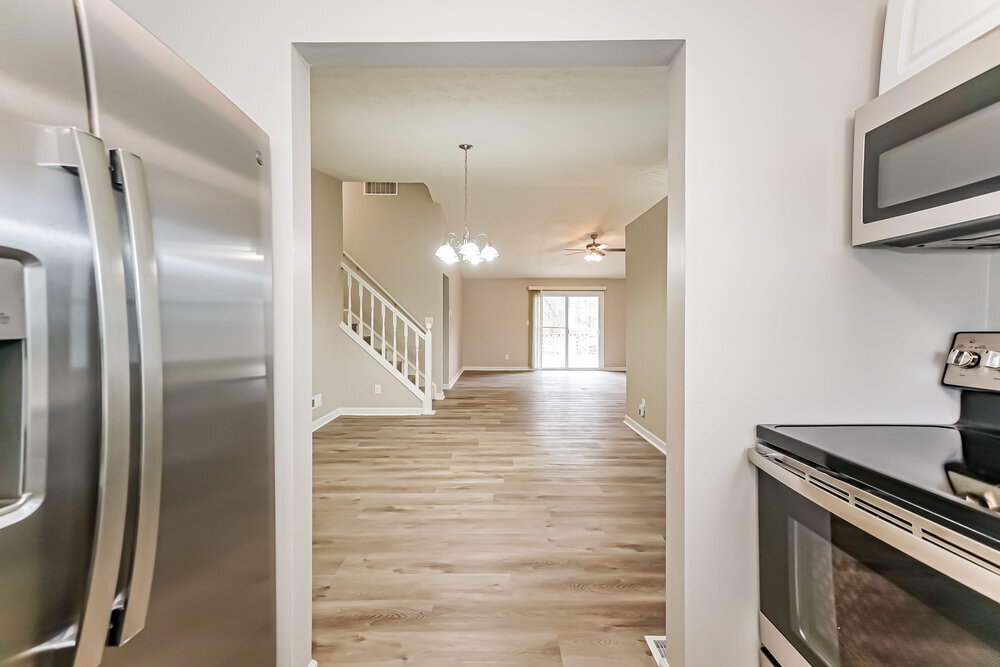 Building Photo - 1531 Creekside Ln