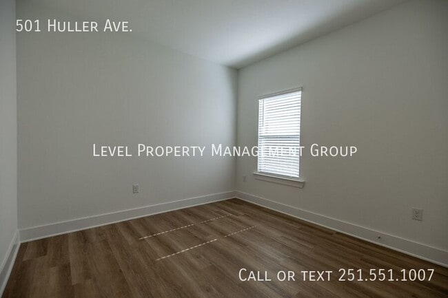Building Photo - 501 Huller Ave