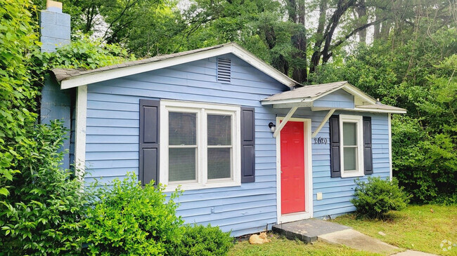 Building Photo - 2620 Celia Ave