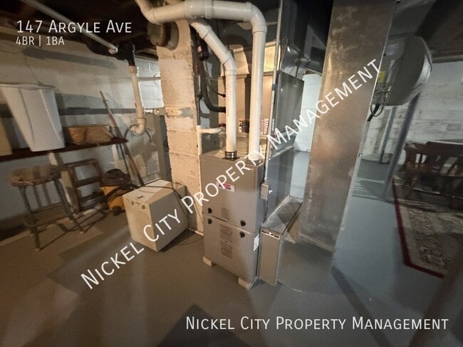 Building Photo - 147 Argyle Ave