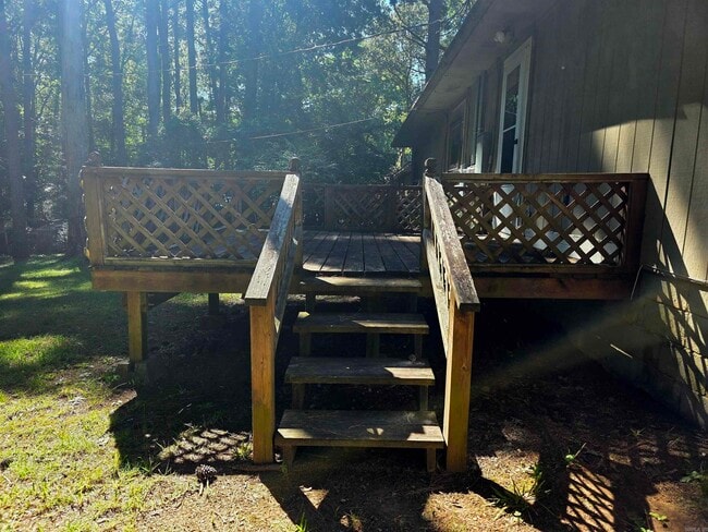 Building Photo - 9109 Tanya Dr