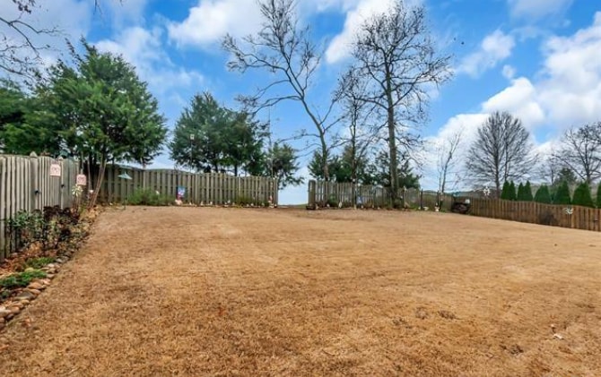 Building Photo - 117 Chesnut Heath Ct