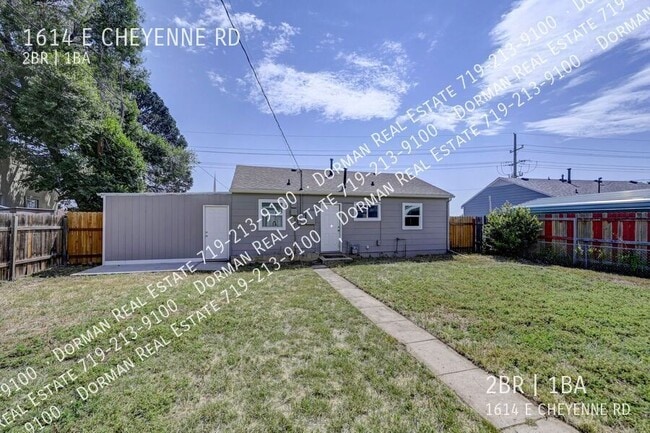 Building Photo - 1614 E Cheyenne Rd