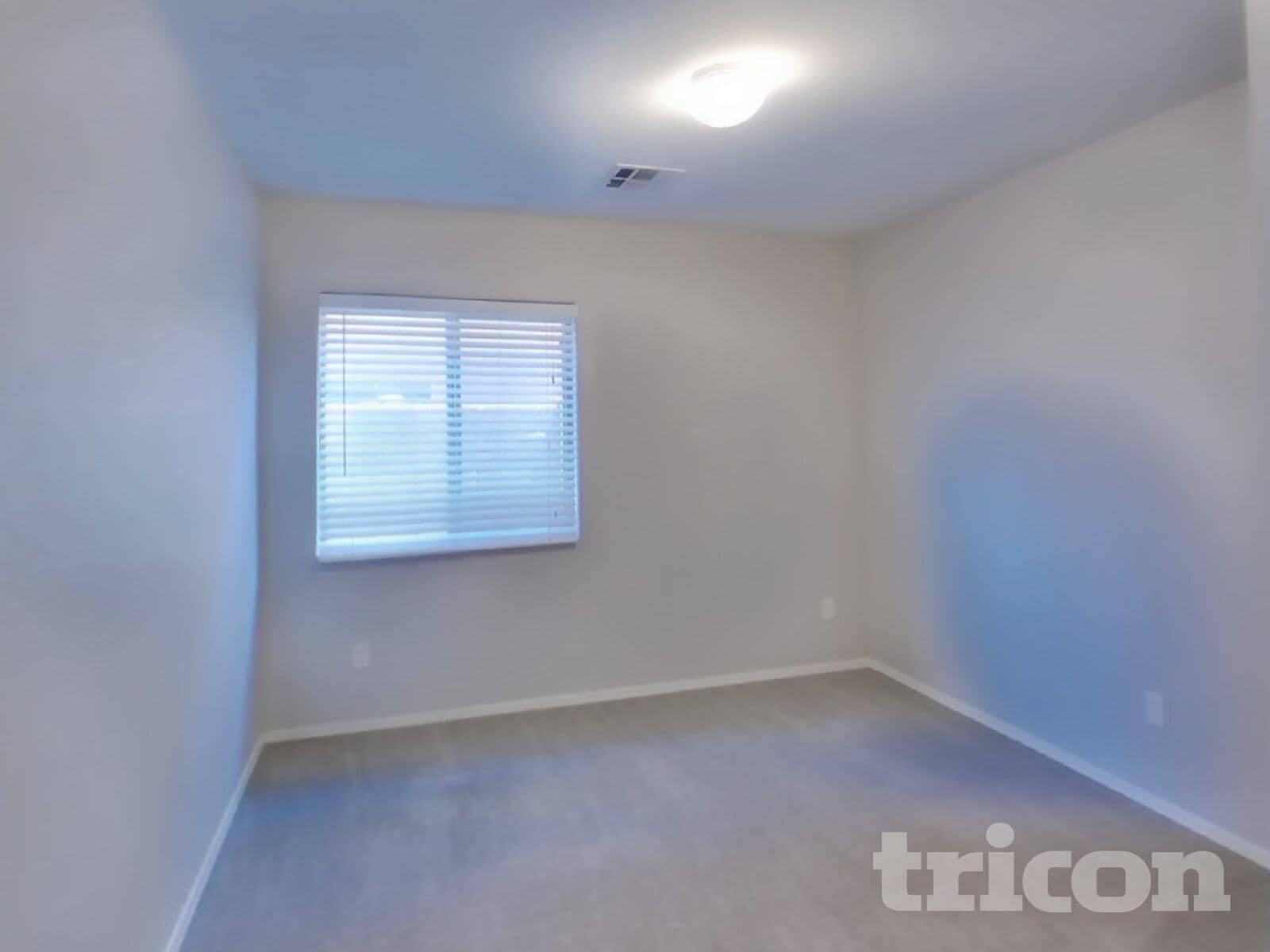 Building Photo - 3194 W Tanner Ranch Rd