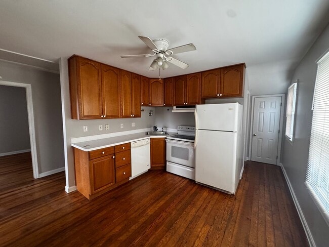 Building Photo - 5103 Gifford Ave