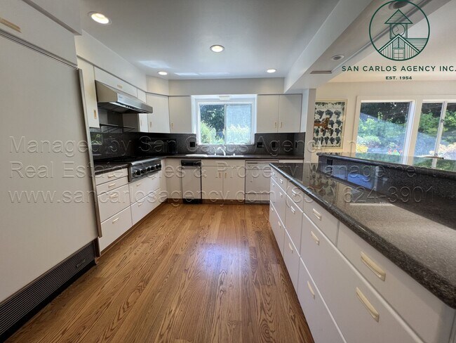 Building Photo - Ranch Style Carmel Valley Property in Desirable Robledo Neighborhood