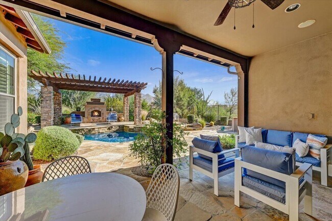 Building Photo - 17581 N 95th St