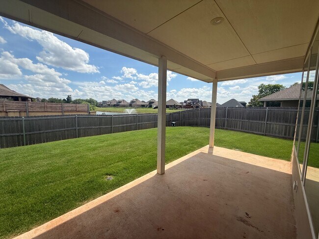 Building Photo - 9048 NW 149th Ter