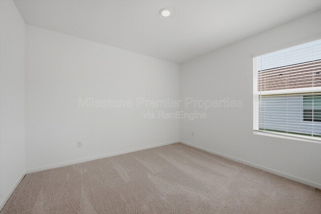 Building Photo - 3719 Longleaf Dr