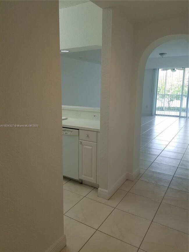 Building Photo - 10770 NW 66th St