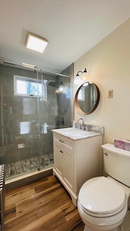 Building Photo - 36 Evergreen Ave