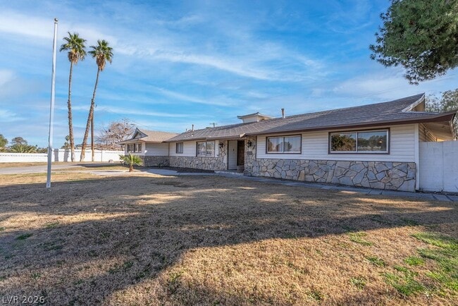Building Photo - 1489 Santa Anita Dr
