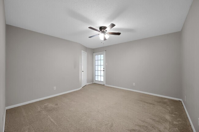 Building Photo - 1807 Brookchester Dr