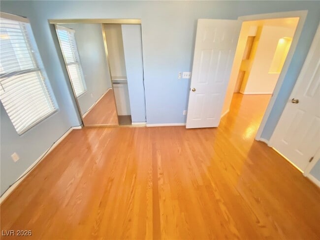 Building Photo - 8412 Bay Crest Dr