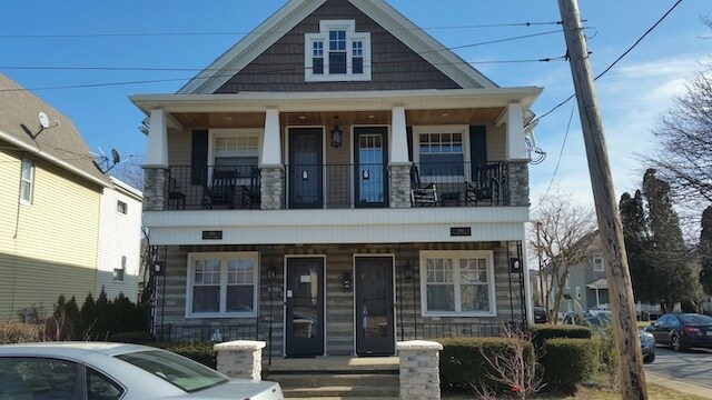 front of building (unit is bottom right) - 954 Meade Ave