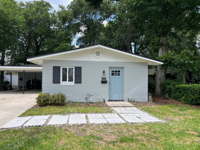 Building Photo - 2302 Elizabeth Ave