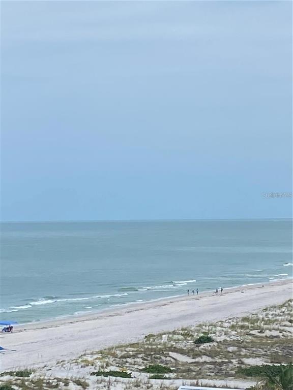 Building Photo - 880 Mandalay Ave