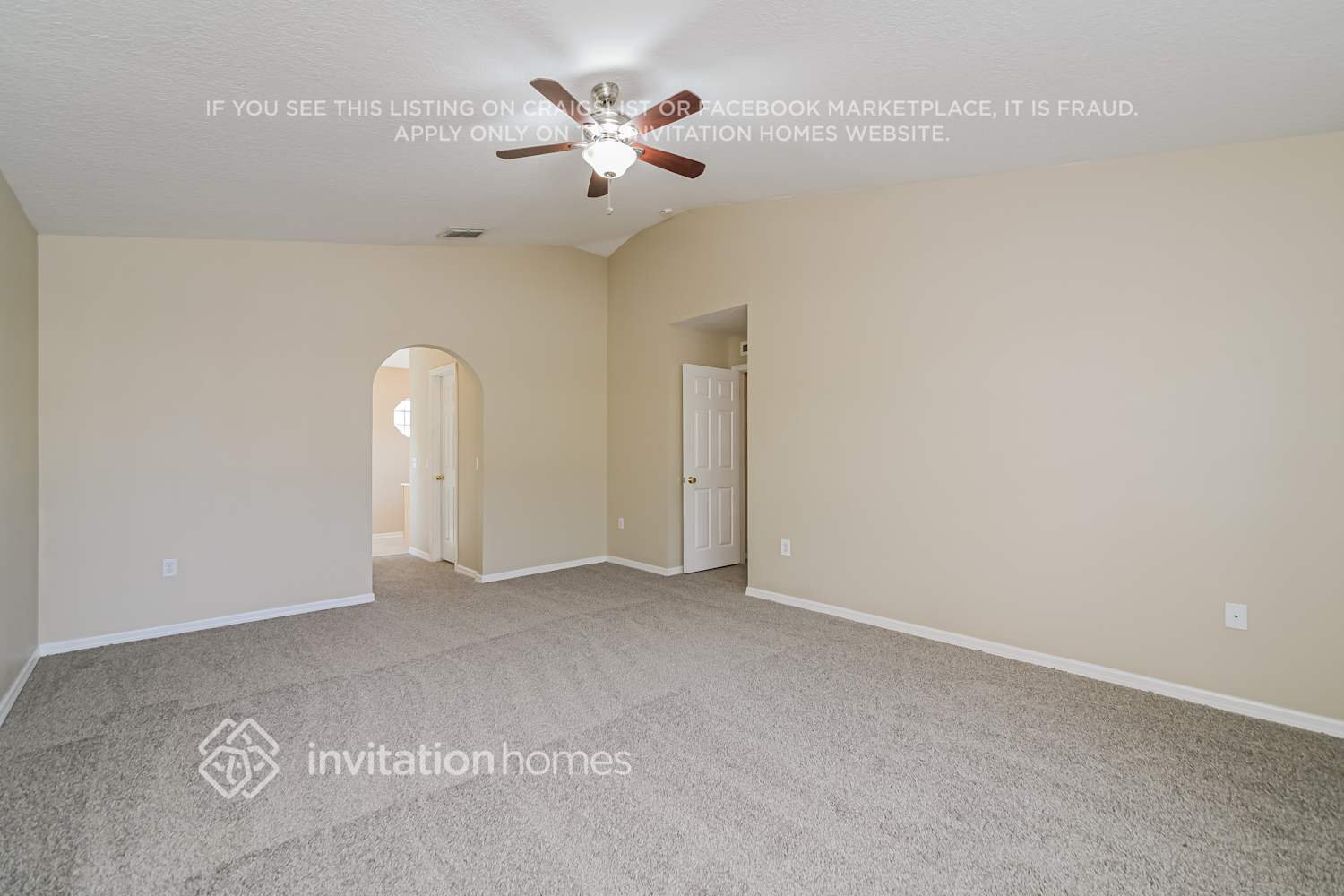 Building Photo - 1112 Imperial Eagle St