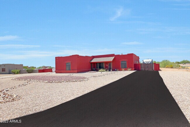 Building Photo - 28920 N Redbloom Ct