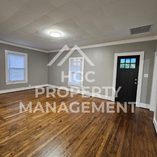 Building Photo - 115 The Blvd