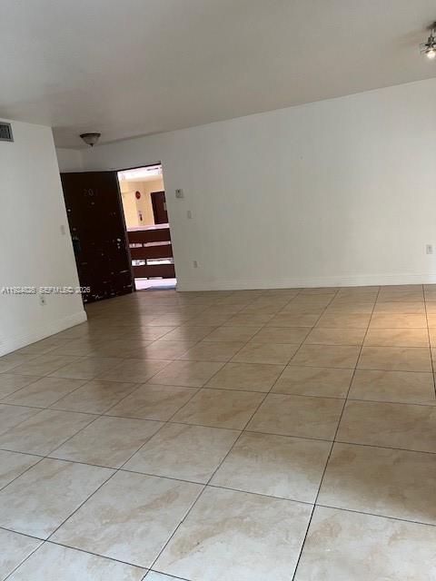 Building Photo - 8810 SW 123rd Ct