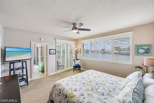 Building Photo - 4530 Gulf Shore Blvd N