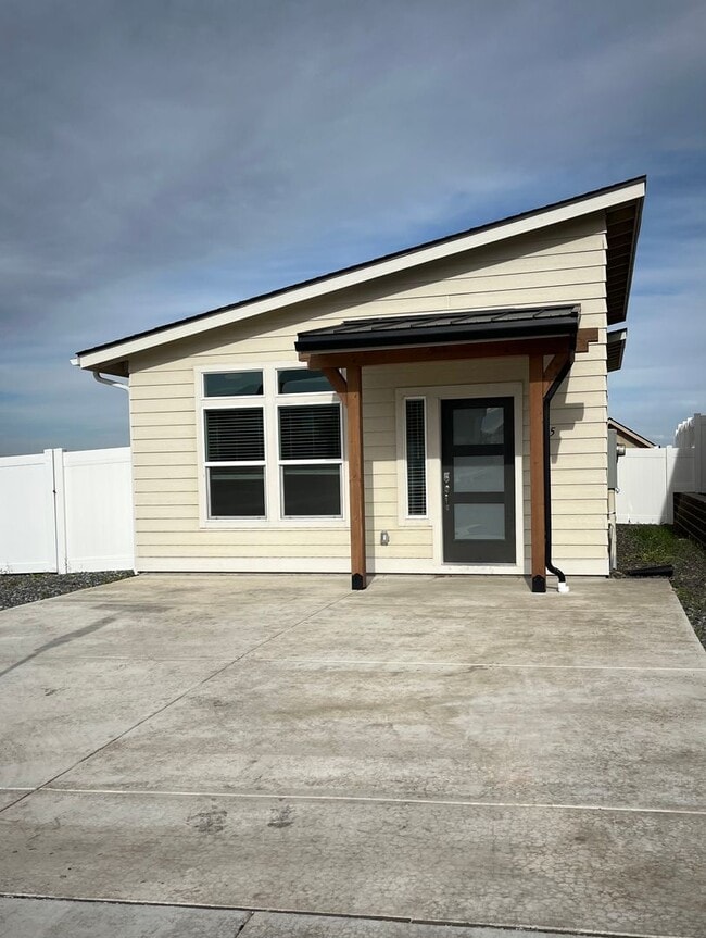 Primary Photo - Single Level Home in New SunRidge Community
