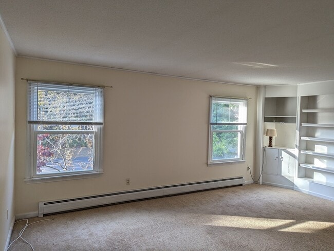 Building Photo - 30 Long Plain Rd