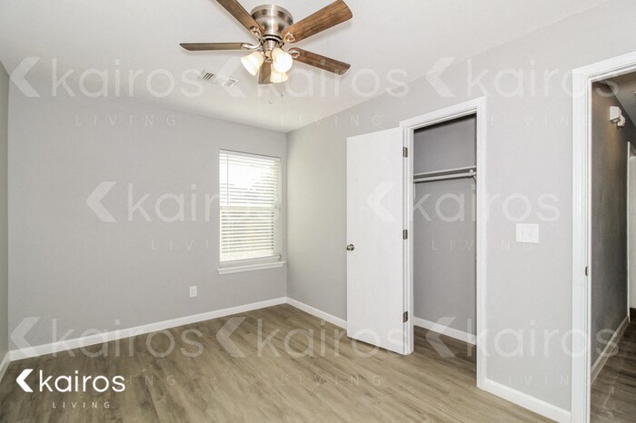 Building Photo - 5005 Capulin Ln
