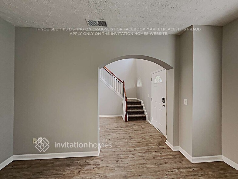 Building Photo - 3015 New Haven Ln