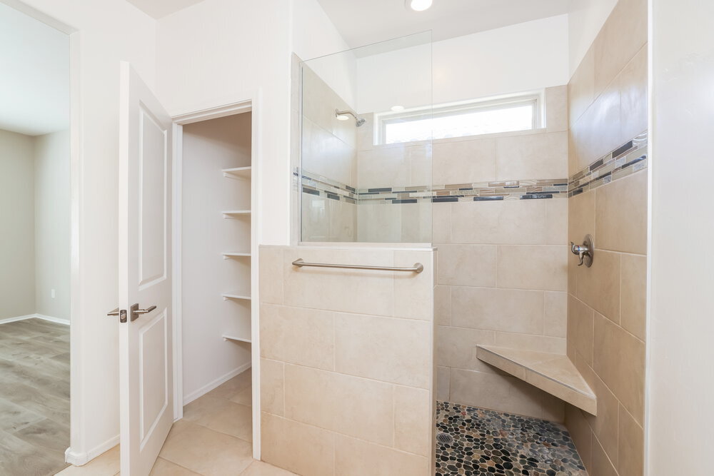 Building Photo - 876 E Bottomlands Ln