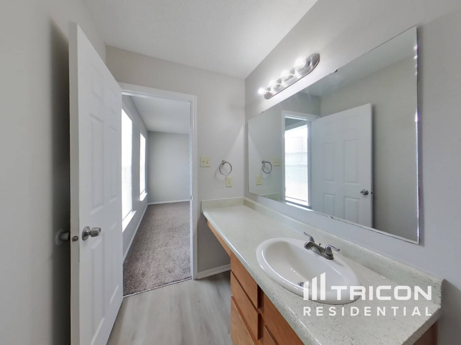 Building Photo - 10823 Firefly Cir