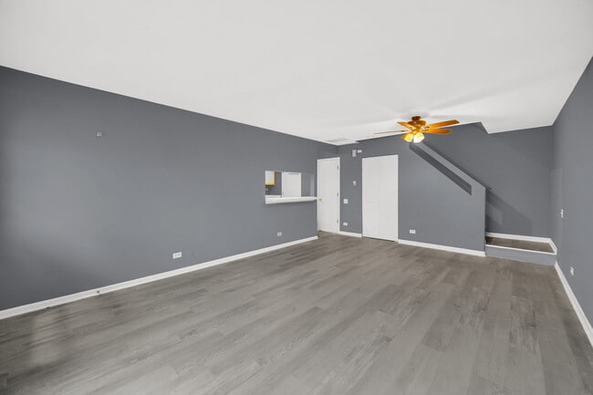 Building Photo - 439 Valley Forge Ct