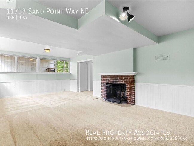 Building Photo - 11703 Sand Point Way NE