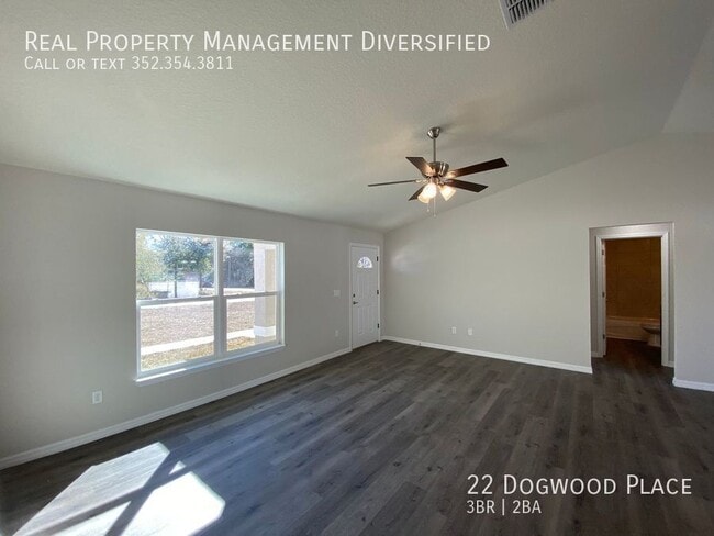 Building Photo - 22 Dogwood Pl
