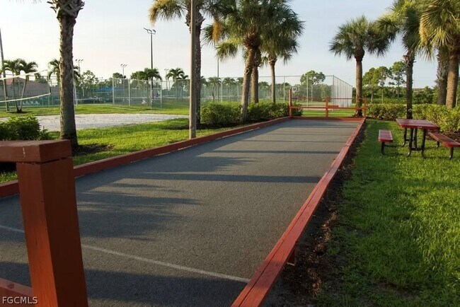 Building Photo - 6867 Pentland Way