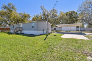 Building Photo - 39510 Sunburst Dr