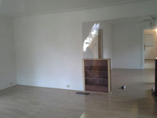 Building Photo - 770 Cottage St NE