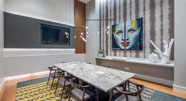 Building Photo - 1301 Spring St NW