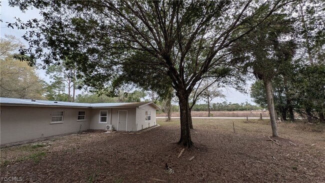 Building Photo - 660 S Missouri St