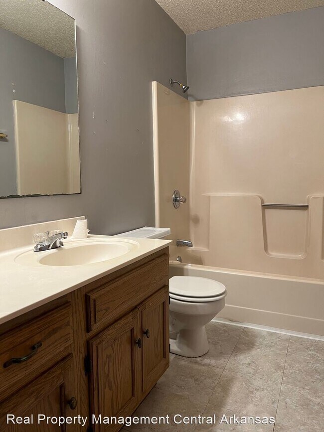 Building Photo - 3 br, 2 bath House - 115 Highland Point Cove