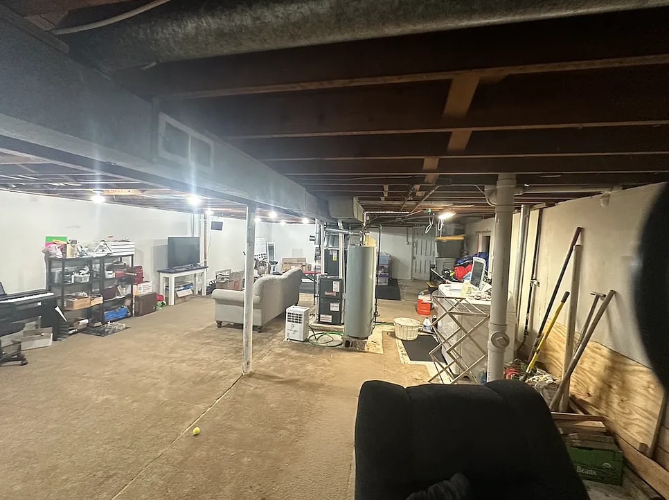 not livable space (1008 sqf basement) - 10933 Big Bend Rd