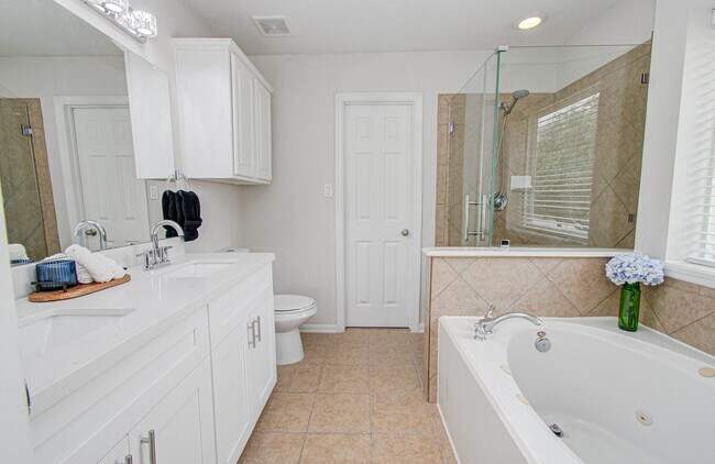 Building Photo - 21106 Machall Manor Ct