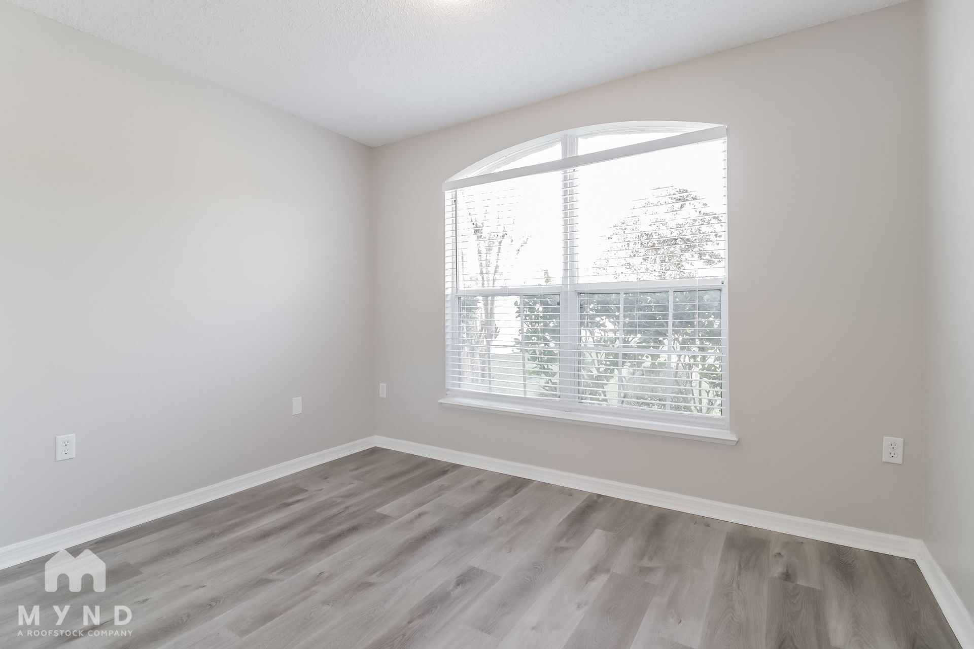 Building Photo - 16926 Corner Bay Ct