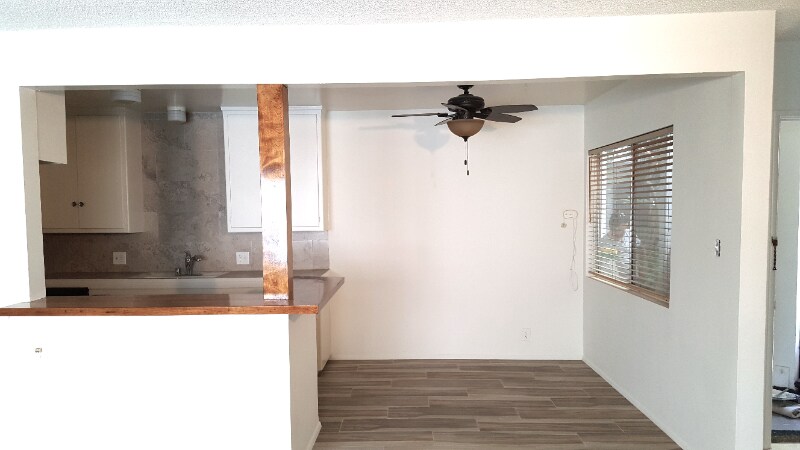 Building Photo - 1150 Manhattan Beach Blvd