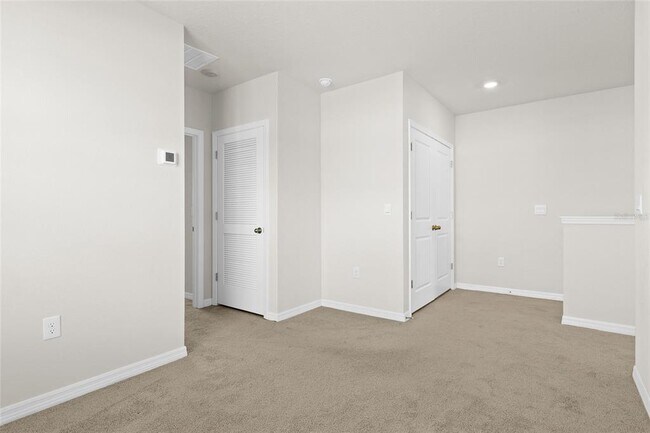 Building Photo - 11407 Planetree Pl