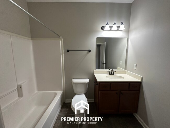 Building Photo - Luxury 4BR/3BA Arlington Home | Top-Tier Schools, Granite, Vaulted Ceilings & Covered Patio